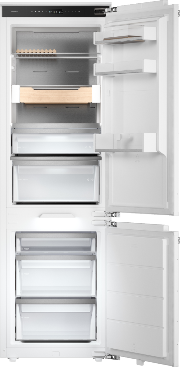 Встраиваемый комбинированный холодильник RBC576DNC1